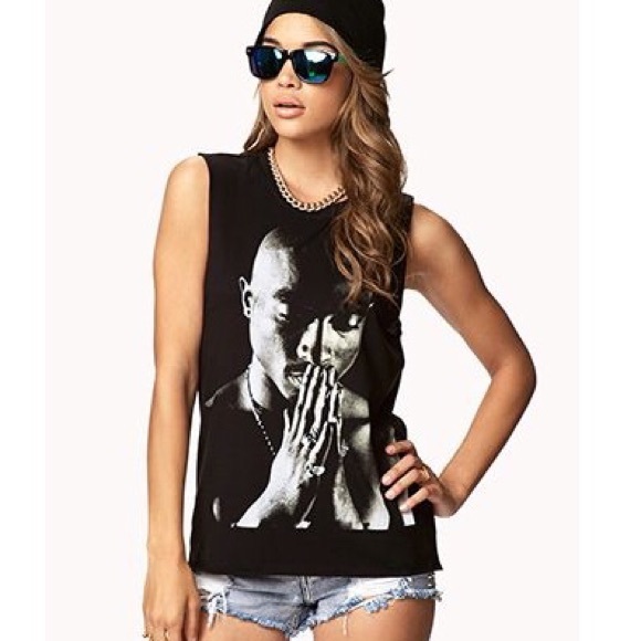Forever 21 Tops - Never worn, Forever21 Tupac tank Forever 21 Tops - Never worn, Forever21 Tupac tank